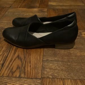Clark’s Juliet Palm Black Leather Shoes